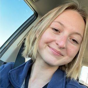 Meet your Posher, Haley